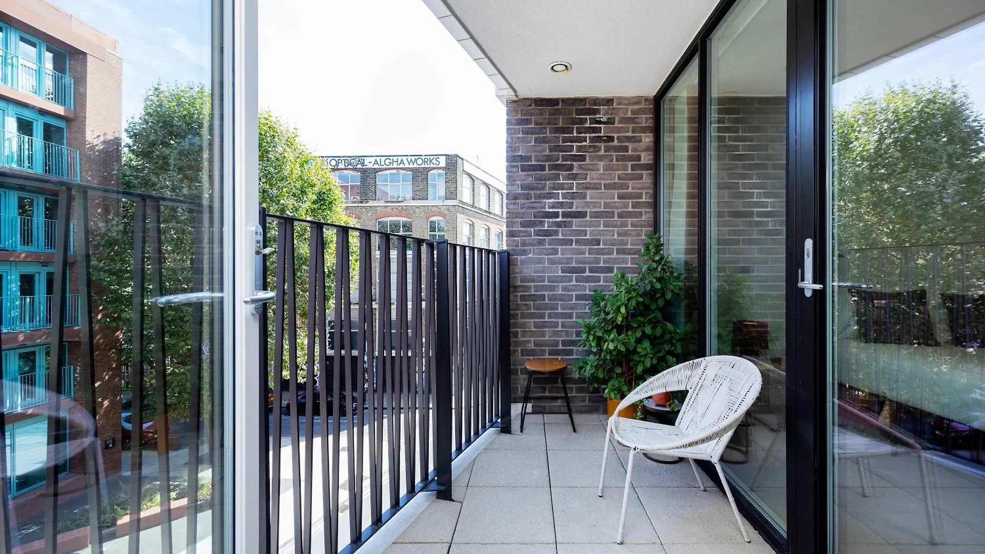 Veeve - Boho-Chic Escape Apartment London 0*,  United Kingdom